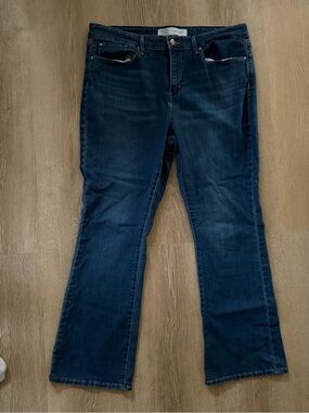 Signature by Levi Strauss Boot Cut Jeans in Dark Blue